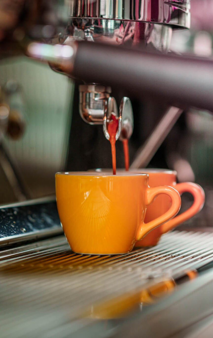 Atomeca Bar Coffee cup on counter